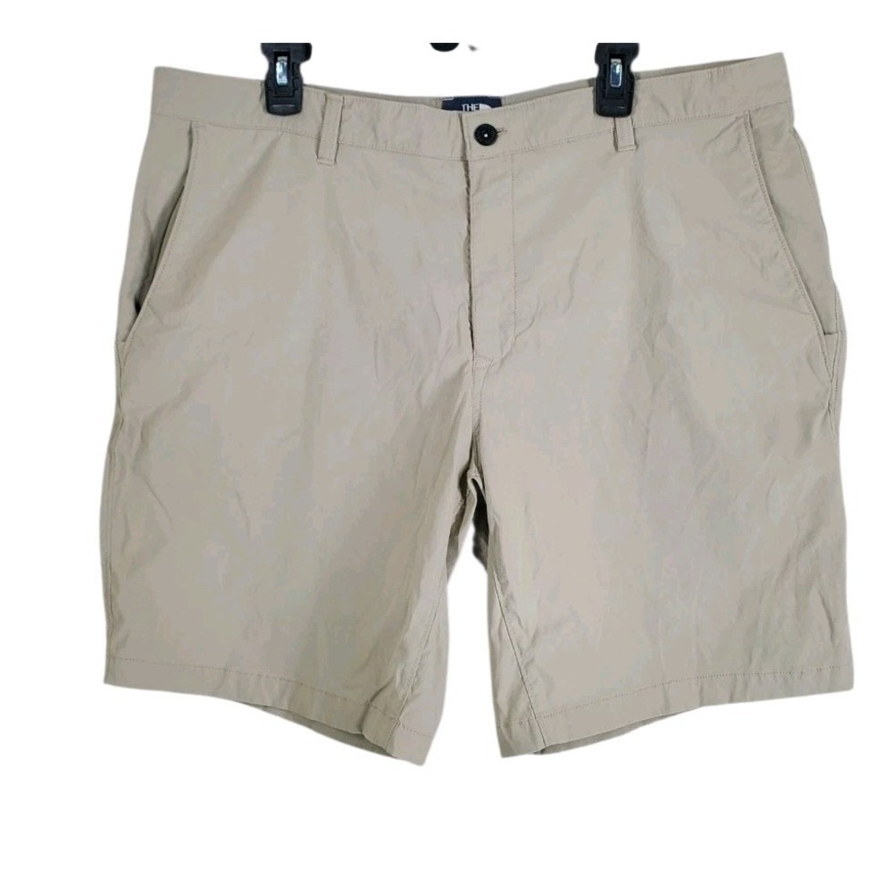 Vtg North Face TNF Shorts Mens 40x9 Beige Chino Khaki Camp Bike Hike Outdoor